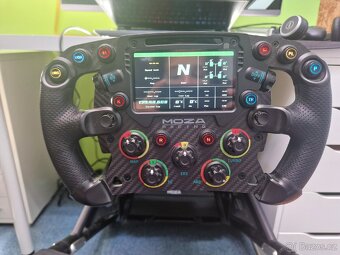 Moza FSR Volant- TOP stav - 4