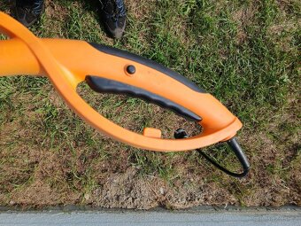 strunova sekacka sharks 300w - 4