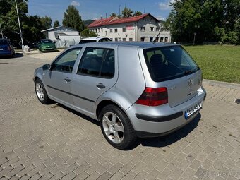 VW Golf IV 1,4i 55kW 5 dveř - 4