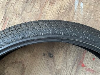 Pláště Schwalbe Crazy Bob "20" - 4