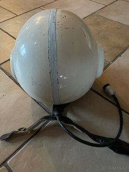 Protihluková helma - 4