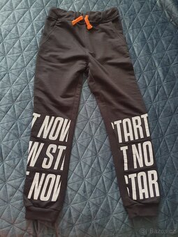 Tepláky Adidas vel 128 - 4