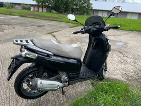 PIAGGIO CARNABY 250  VÁNOČNÍ CENA - 4