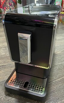 Plnoautomatický kávovar Tchibo Esperto Caffé - 4