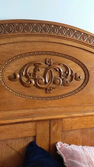 Starožitná dubová ložnice - 4