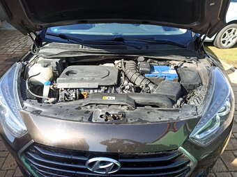 HYUNDAI i40 1,7CRDi 104kW automat - 4