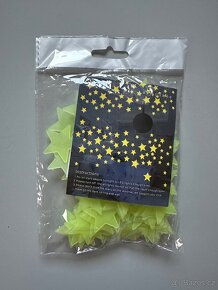 Nové fosforové svítící samolepicí hvězdy 100 ks - 4