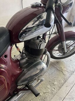 JAWA 350 - 4