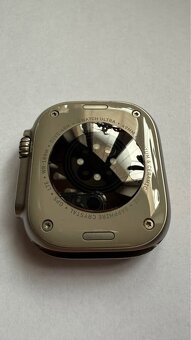Apple Watch Ultra 49mm Titanium + GPS - 4