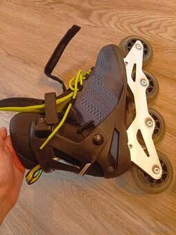 Inline brusle Rollerblade – jako nové - 4
