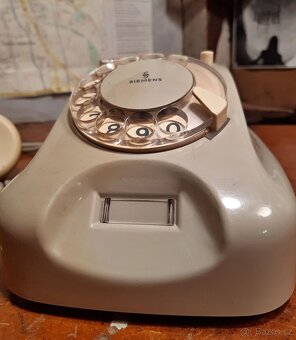 Funkční pevný telefon Siemens-Halske, rok 1954 - 4