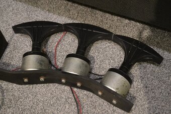 3x Tesla ART 481 z AKR 303 - 4