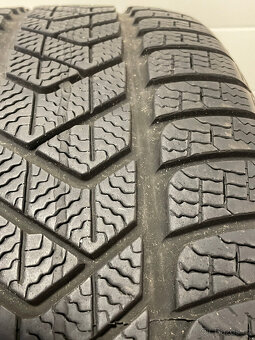 Pirelli Sottozero 3 245/40 R20 99W 4Ks zimní pneumatiky - 4