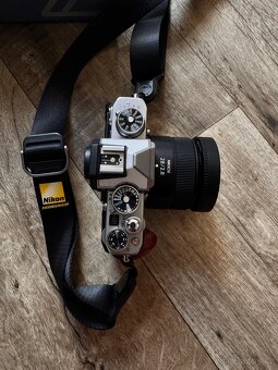 Nikon ZFC + Nikkor Z 28 f/2.8 + Peak design Nikon - 4