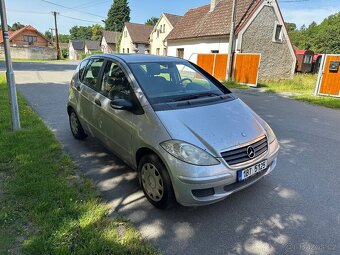 Mercedes A 150 - 4