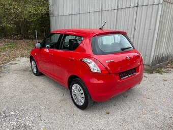 Suzuki Swift, 1.2 69 kW 4x4 PLNÝ SERVIS PĚKNÉ - 4