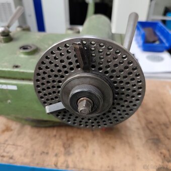 Dělící stůl (hlava) DECKEL pro nástrojařskou frézku - 4