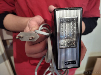 Retro Fotoaparát Sokol + Síťový elektronický fotoblesk - 4