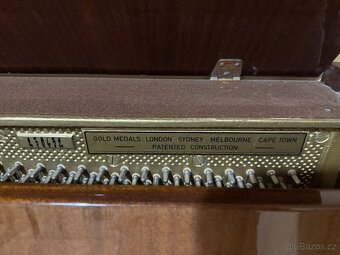 Piano August Förster - 4