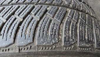 Zimní pneumatika 245/35/20 Michelin - 4