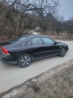 Volvo S60 2.4i 103kw benzín - 4