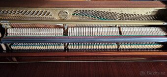 Piano Rösler - Petrof - Mahagon - 4