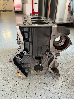 Koupím Blok motoru motor 2.3 Renault, E5 14331R M9T B 8 - 4