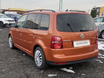 Volkswagen Touran 2.0TDi , 103 kW nafta, 2009 - 4