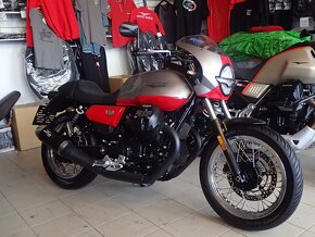 MOTO GUZZI V7 Stone Corsa E5 - 4