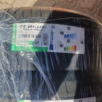 nové pneu 215/60 R16 zimní , letní - 4