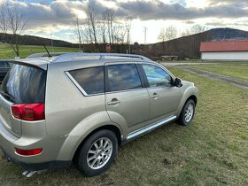 Peugeot 4007 - 4
