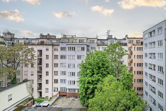 Pronájem vybaveného bytu 2+kk, 55 m2 plus sklep - Praha - Vi - 4