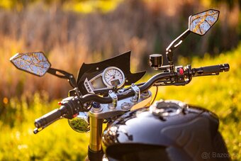 Triumph Speed Triple 1050 - 4