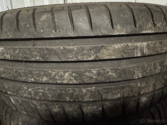 Michelin Pilot Sport 4 215/50 r17 - 4