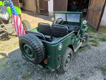 Třímístný elektrický Jeep Willys 4x4 (24V/480W), 2.4GHz - 4