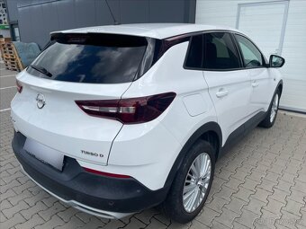 Opel Grandland X 2,0 CDTi Automat Innovation 130Kw (2019) - 4