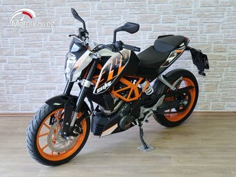 KTM Duke 390 - 4