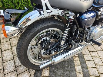 Kawasaki W 800 - 4