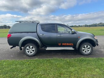 Mitsubishi L200 - 4