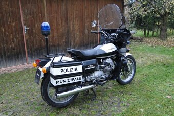 MotoGuzzi V 50 - 4