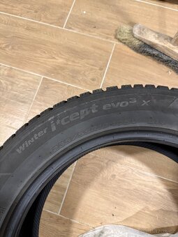 Sada Zimní pneu Hankook 235/55 r 19 jetá 1 zimu - 4