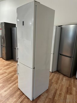 Lednice s mrazákem Liebherr (253) BioFresh - 4