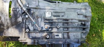 Prodám na vw Touareg rv 2006 5.0 v10 tdi aut.prevodovku - 4