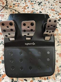Logitech g29 - 4