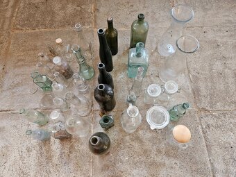 Konvolut sklenice, misky ,lahve - sklo, porcelán, keramika - 4