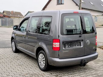 VW CADDY 1.6TDi 75kW 2012 TAŽNÉ ZAŘÍZENÍ, SERVISNÍ HISTORIE - 4