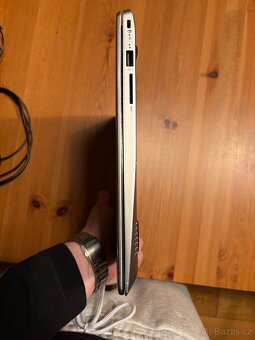 Acer Swift 3 (i5, 8GB RAM, 238GB SSD) - 4