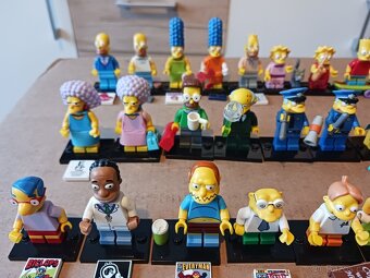 PRODÁM KOMPLETNÍ 1. I 2. SÉRII SIMPSONOVI - 4