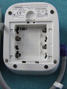 Měřič tlaku stolní zn. Omron M2 Basic - 4