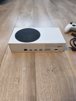 Xbox series s - 4